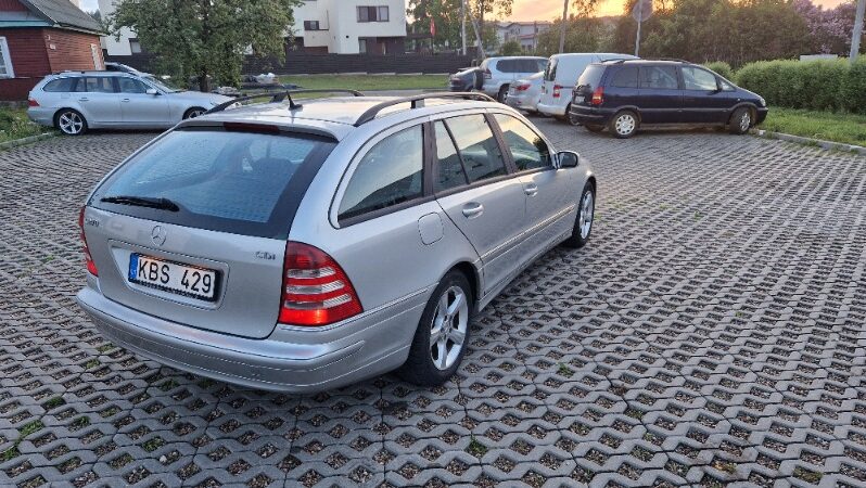 
								Mercedes-Benz C220 Universalas 2,1L 2004 pilnas									