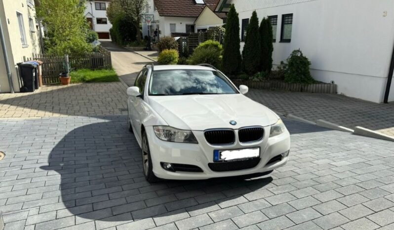 
								BMW 318 Universalas 1,8L 2009 pilnas									