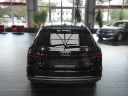 
										Audi A4 Universalas 5,0L 2019 pilnas									