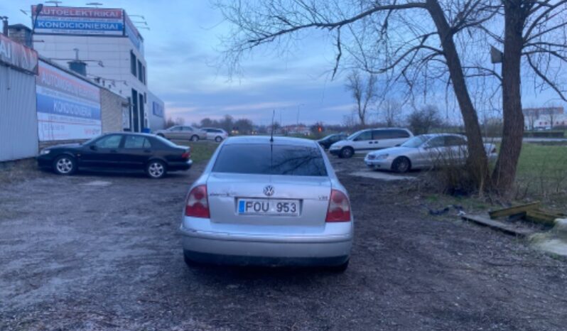 
								Volkswagen Passat Sedanas 1,9L 2003 pilnas									