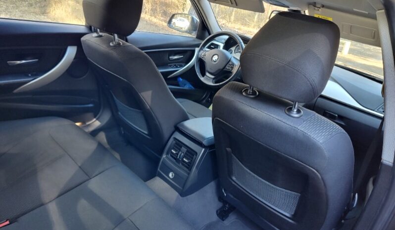 
								BMW 320 Universalas 2,0L 2013 pilnas									