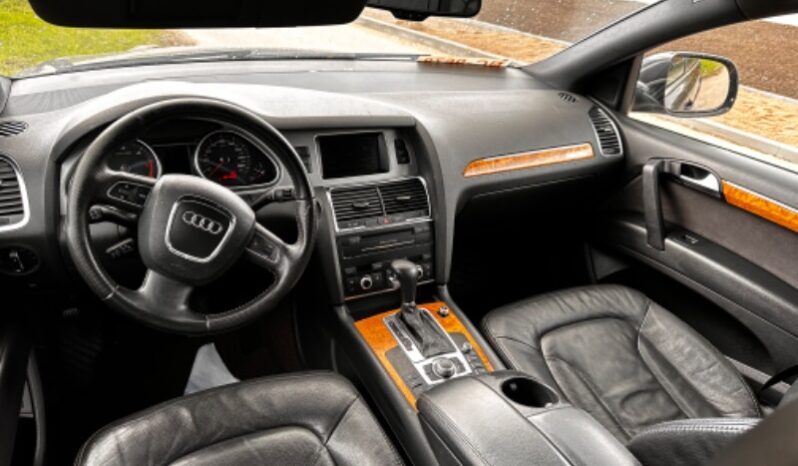 
								Audi Q7 Visureigis 3,0L 2011 pilnas									