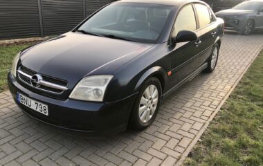 Opel Vectra Sedanas 2,2L 2002