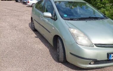 Toyota Prius 2006  1,5L Hečbekas