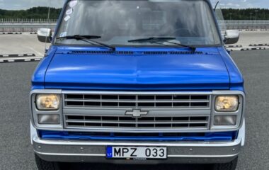 Chevrolet Chevy Van 1987  5,7L Keleivinis mikroautobusas