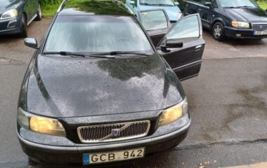 Volvo C70 Kita 2,4L 2003