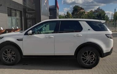 Land Rover Discovery Sport 2015  2,2L Visureigis