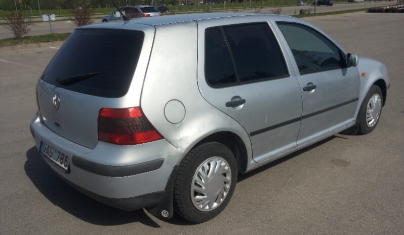 
								Volkswagen Golf 1998  1,4L Hečbekas pilnas									