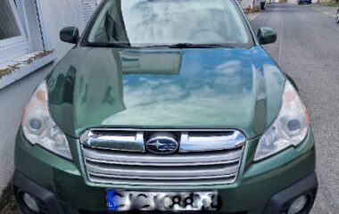 Subaru Outback 2013  2,5L Universalas