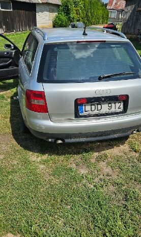 
								Audi A6 2004  2,5L Universalas pilnas									