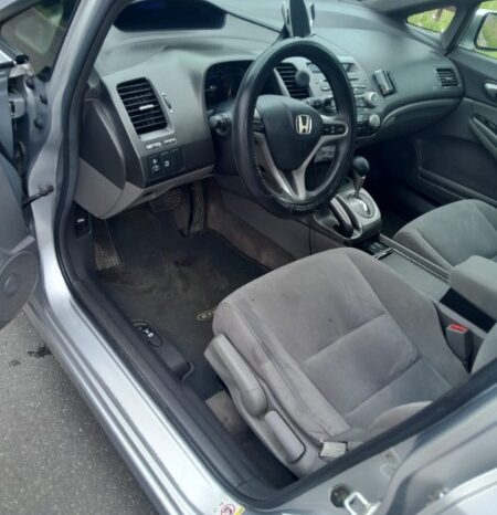 
								Honda Civic 2007  1,3L Sedanas pilnas									