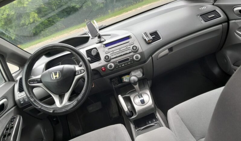 
								Honda Civic 2007  1,3L Sedanas pilnas									