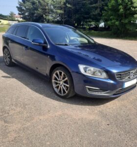 Volvo V60 2015  2,0L Universalas
