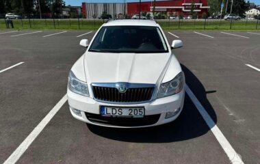 Skoda Octavia 2010  1,6L Universalas