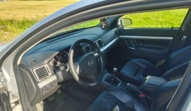 
								Opel Vectra 2002  3,2L Hečbekas pilnas									