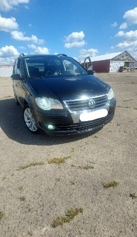 
								Volkswagen Touran 2007  1,9L Vienatūris pilnas									