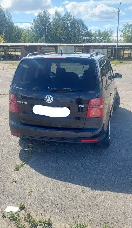 
								Volkswagen Touran 2007  1,9L Vienatūris pilnas									