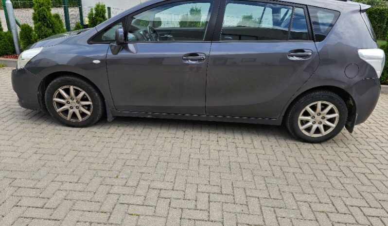 
								Toyota Verso 2009  2,0L Kita pilnas									