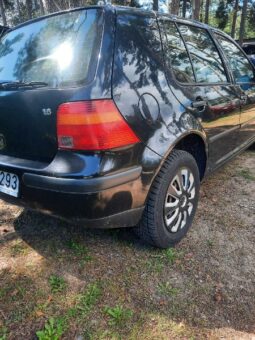 
										Volkswagen Golf 1998  1,6L Hečbekas pilnas									