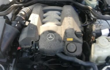 Mercedes-Benz E320 1998  3,2L Universalas