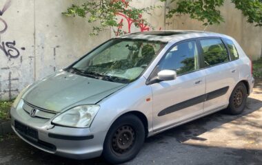 Honda Civic 2002  1,6L Hečbekas