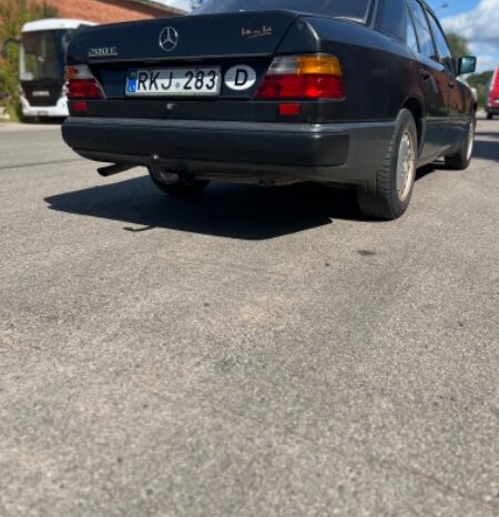 
								Mercedes-Benz E200 1989  2,0L Sedanas pilnas									