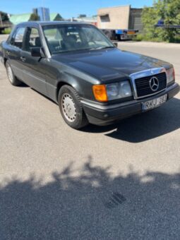 
										Mercedes-Benz E200 1989  2,0L Sedanas pilnas									