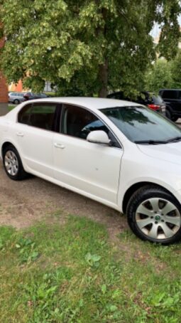 
										Skoda Superb 2010  2,0L Sedanas pilnas									