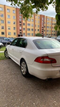 
										Skoda Superb 2010  2,0L Sedanas pilnas									