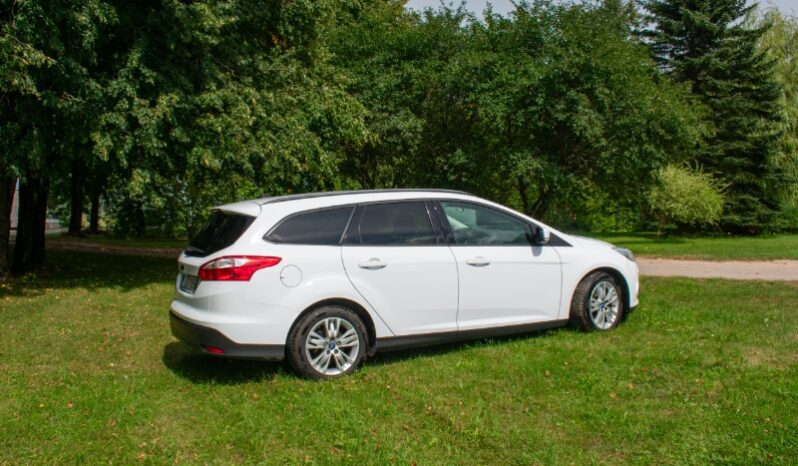 
								Ford Focus 2012  1,6L Universalas pilnas									