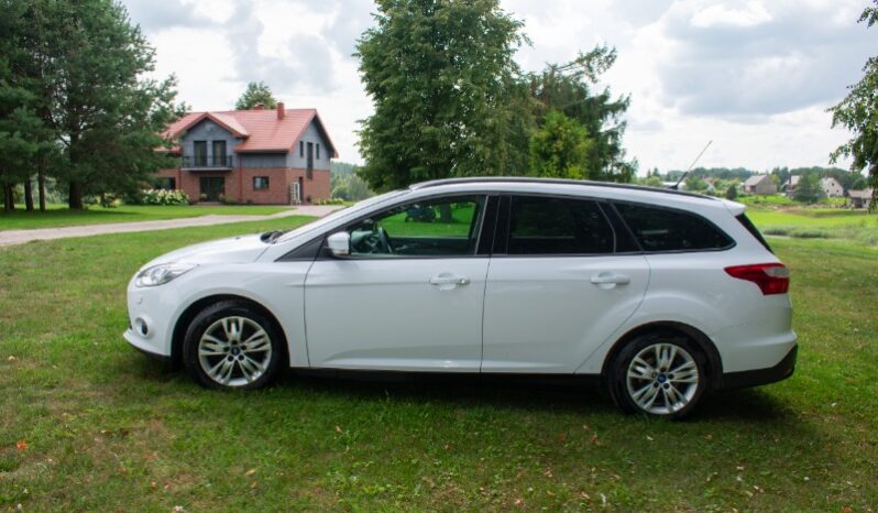 
								Ford Focus 2012  1,6L Universalas pilnas									