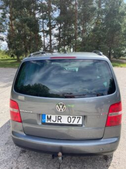 
										Volkswagen Touran 2004  2,0L Kita pilnas									