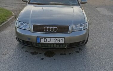 Audi A4 2004  2,5L Universalas