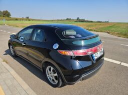 Honda Civic 2008  2,2L Hečbekas