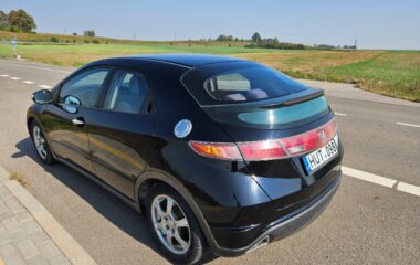 Honda Civic 2008  2,2L Hečbekas