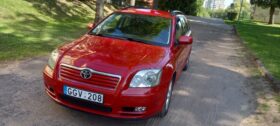 Toyota Avensis 2004  2,0L Universalas