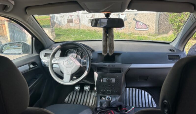 
								Opel Astra 2005  1,4L Hečbekas pilnas									