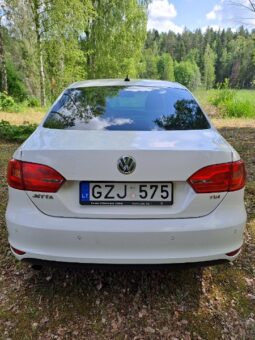 
										Volkswagen Jetta 2013  1,6L Sedanas pilnas									