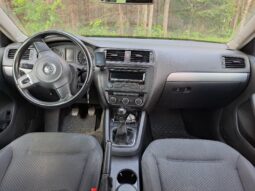 
										Volkswagen Jetta 2013  1,6L Sedanas pilnas									