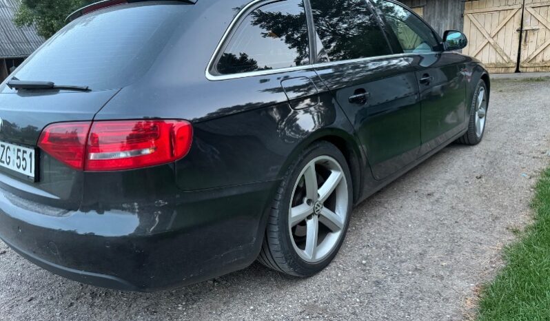 
								Audi A4 2009  2,0L Universalas pilnas									