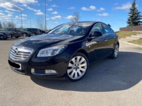 Opel Insignia 2009  2,0L Hečbekas