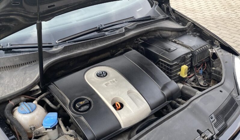 
								Volkswagen Golf 2006  1,6L Hečbekas pilnas									