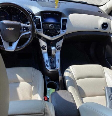 
								Chevrolet Cruze 2015  2,0L Sedanas pilnas									