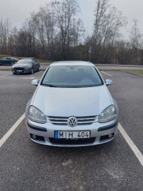 Volkswagen Golf 2004  1,4L Hečbekas