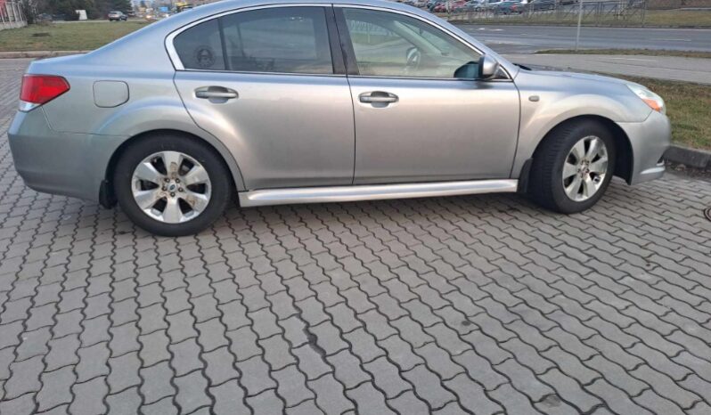 
								Subaru Legacy 2010  2,5L Sedanas pilnas									