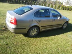 
										Skoda Octavia 2005  1,6L Sedanas pilnas									