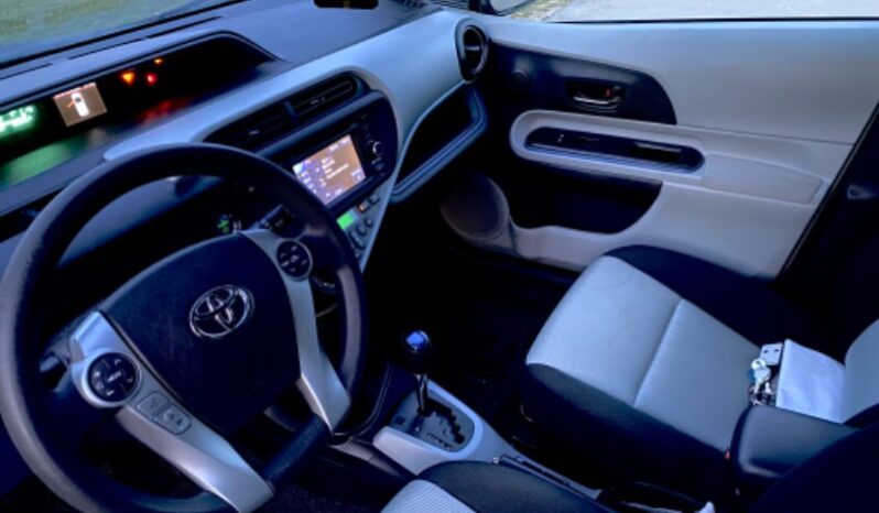 
								Toyota Prius 2012  1,5L Hečbekas pilnas									