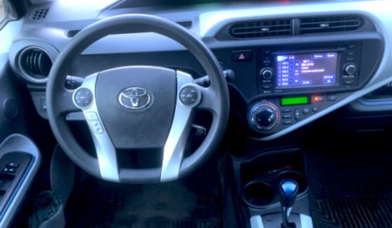 
								Toyota Prius 2012  1,5L Hečbekas pilnas									