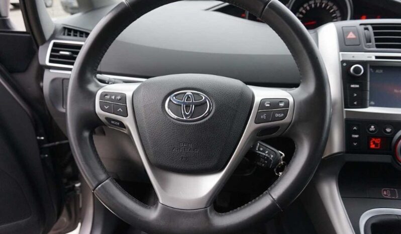 
								Toyota Verso 2014  1,6L Vienatūris pilnas									