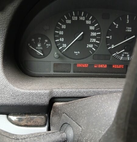 
								BMW X5 2005  3,0L Visureigis pilnas									